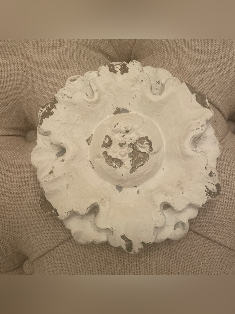 Vintage-Style White Distressed Wall Rosette Sculpture